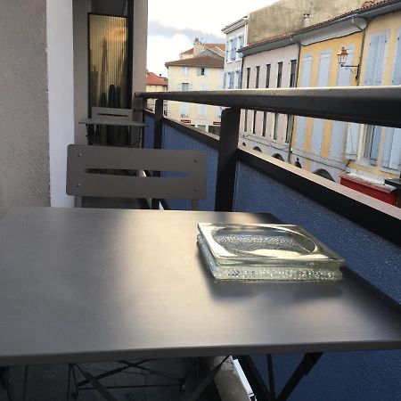 Appartement Au Coeur De 圣戈当 外观 照片