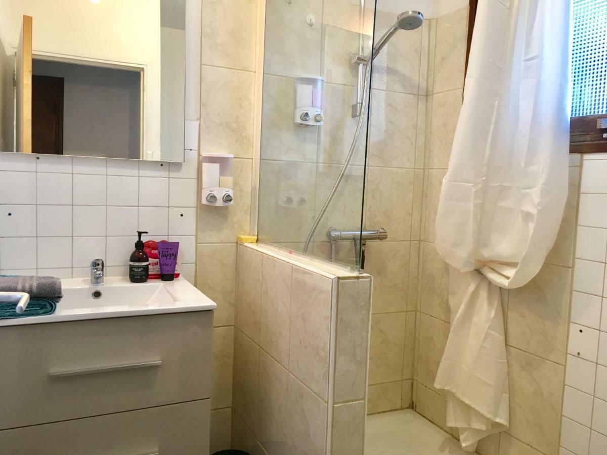 Appartement Au Coeur De 圣戈当 外观 照片
